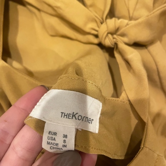 Anthropologie The Korner Pleated Tie Neck Blouse Mustard Size S - Picture 5 of 6